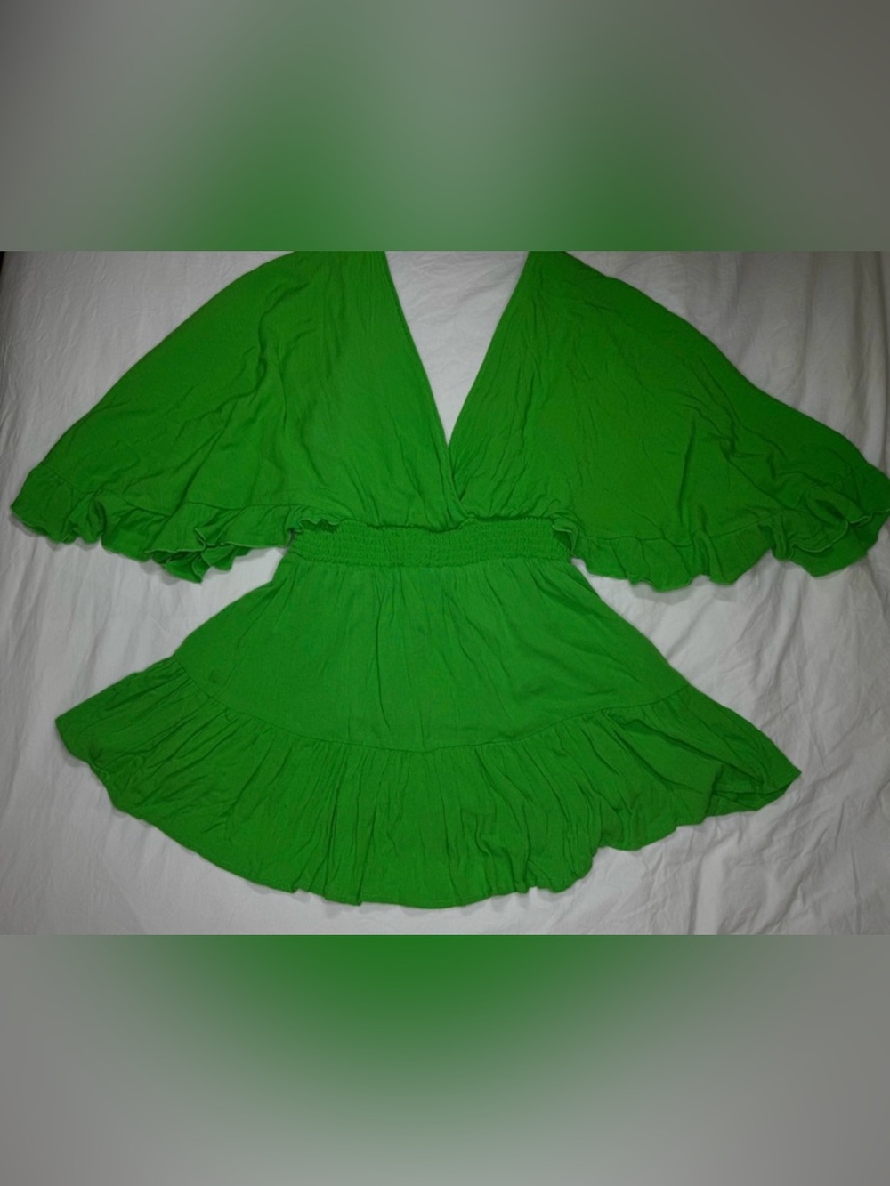 NWOT - FOREVER 21 Romper Bright Green | Large | V-Neck | Summer Beach Boho Neon - Picture 2 of 10